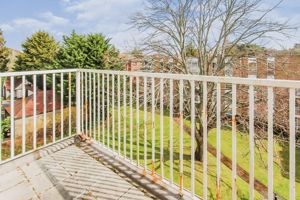 Photo 9- click for photo gallery